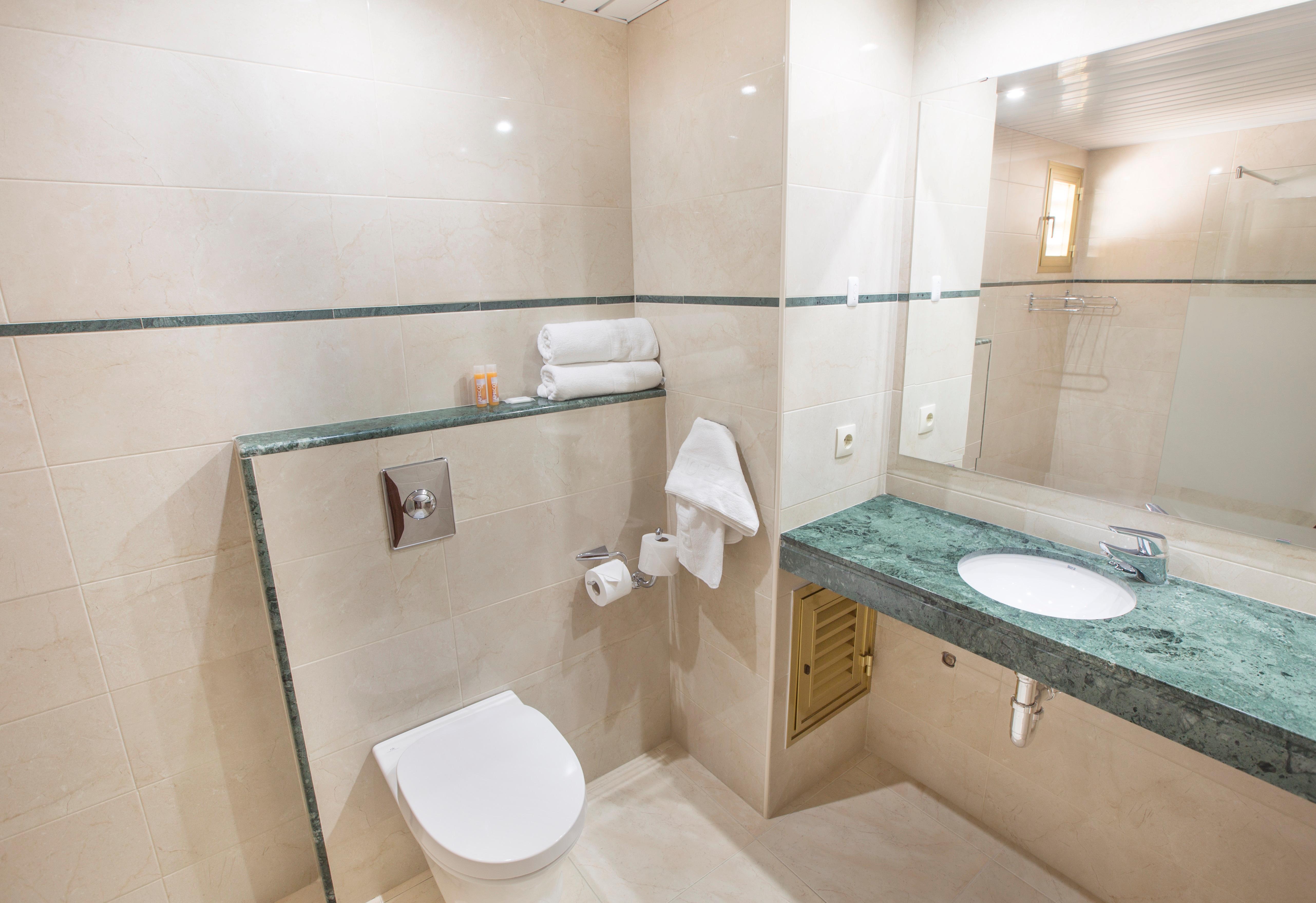 Hotel Biniamar Кала Миллор Экстерьер фото