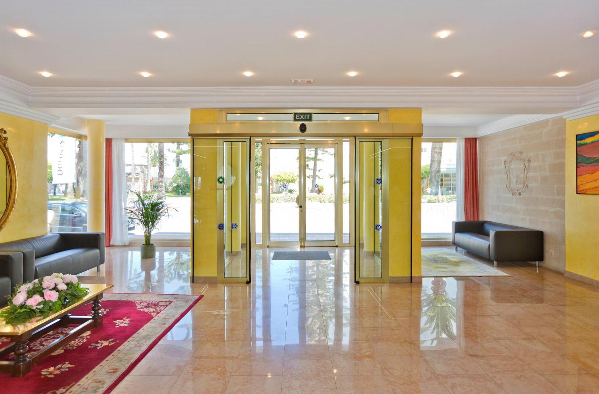 Hotel Biniamar Кала Миллор Экстерьер фото